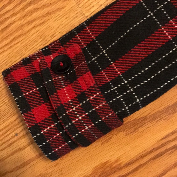 Plaid Express Coat - Picture 8 of 9